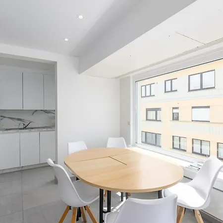 Appartement Trianon - 0609 *